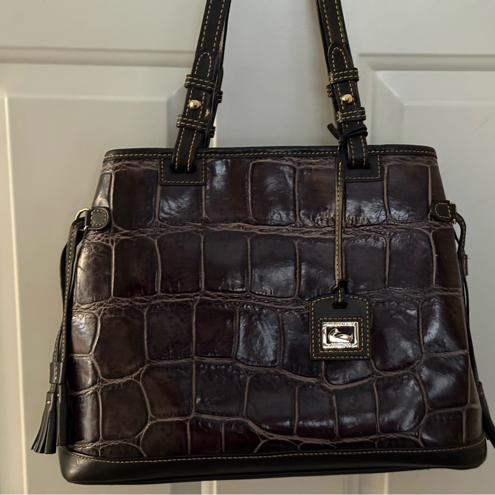 Dooney & Bourke Croc Embossed double handle tassel Bag Brown & Black & key fob